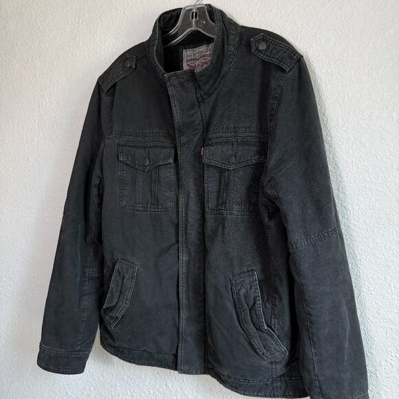 Levi's 🤘🏽 Men's Military Utility Jacket \\ Size Large // Black w/ sherpa - Picture 1 of 13